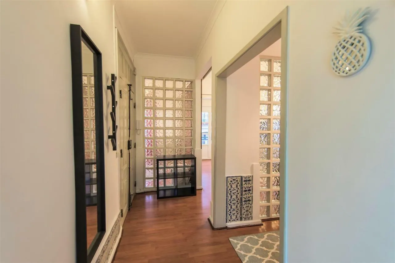 Charming Chiado 2Bedr W/Balcony And View Lejlighed Lisboa